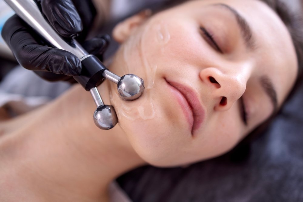 Programas de Aprendizaje de Cosmetología - - Advantage Beauty Insitute