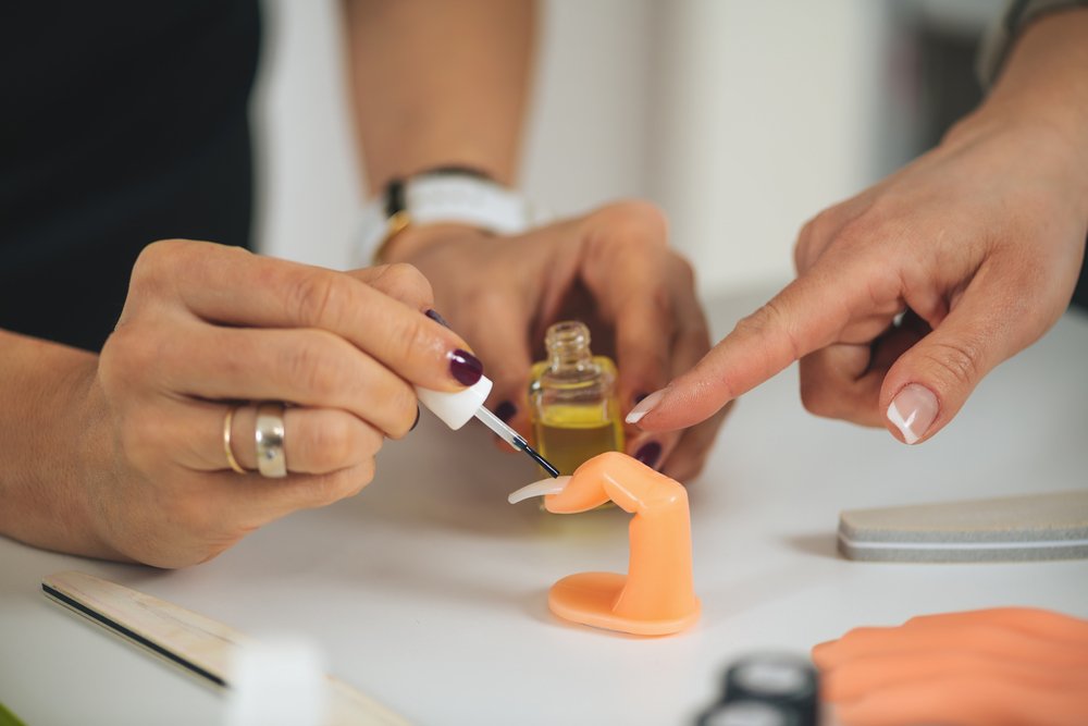 Programa de técnico en uñas | Las mejores escuelas de técnicos en uñas en Florida