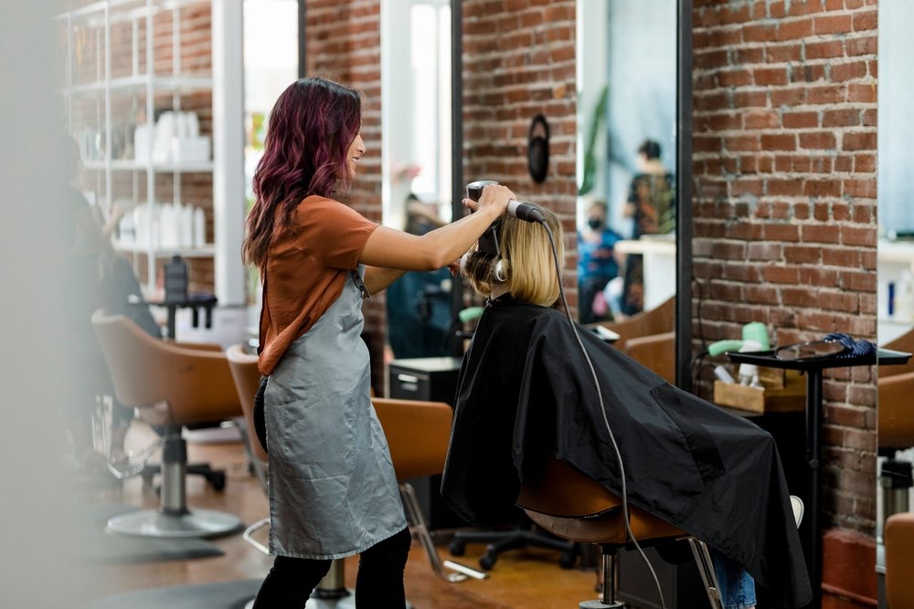 Carrera en la industria de la belleza - Servicios de belleza